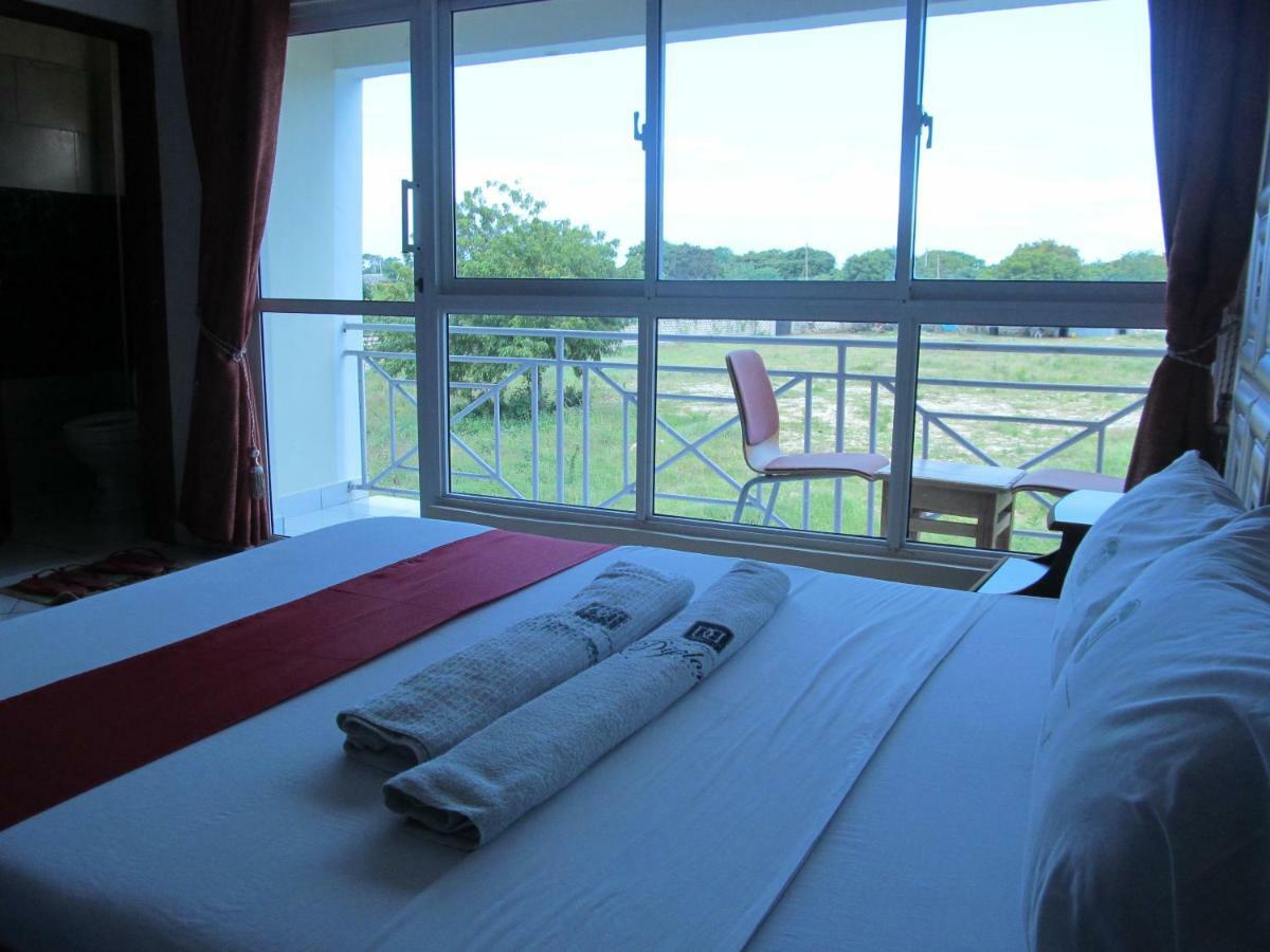 Diplomat Diani Beach Resort Exteriér fotografie